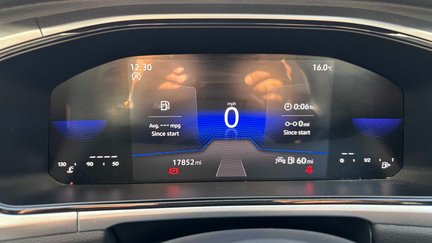 Used Volkswagen T-Roc 2023 for sale - 78119077: Photo 12