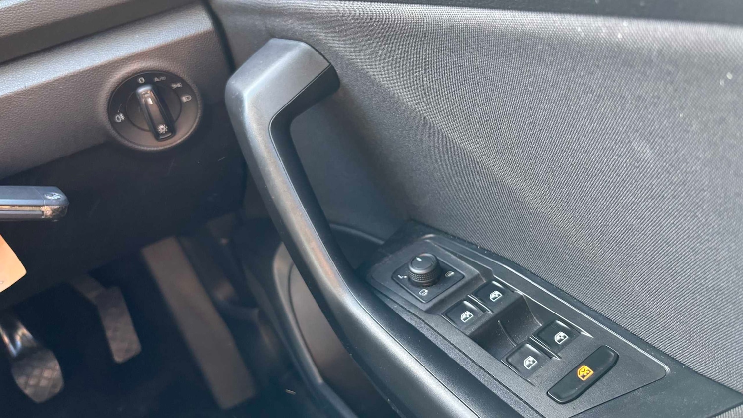 Used Volkswagen T-Roc 2023 for sale - 78119077: Photo 18