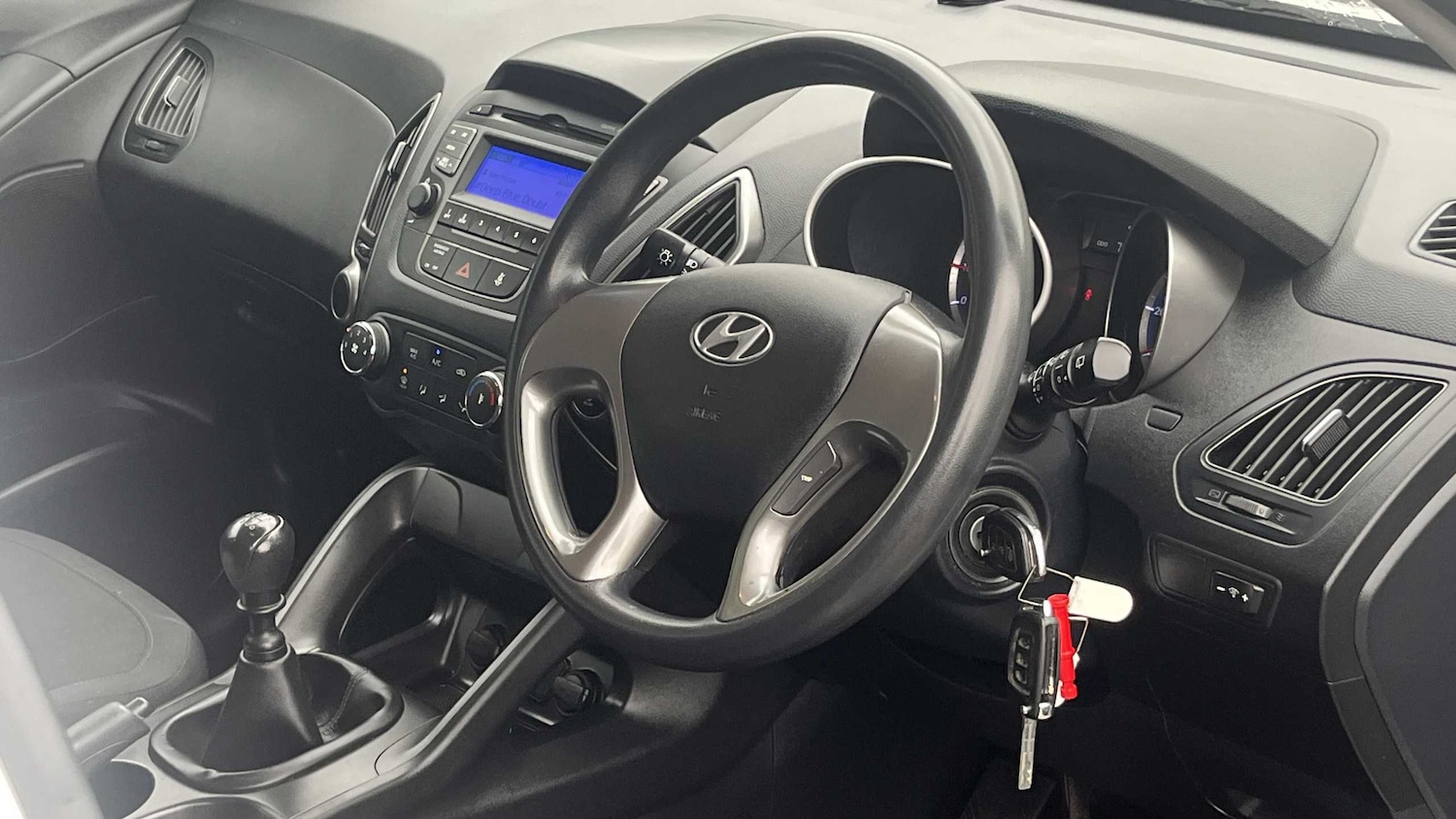 Used Hyundai Ix35 2014 for sale - 76075255: Photo 3