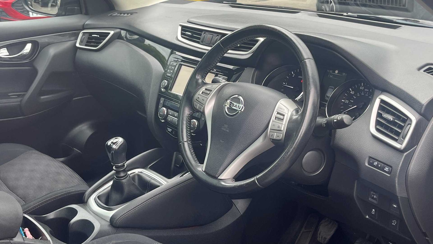 Used Nissan Qashqai 2017 for sale - 76096538: Photo 12