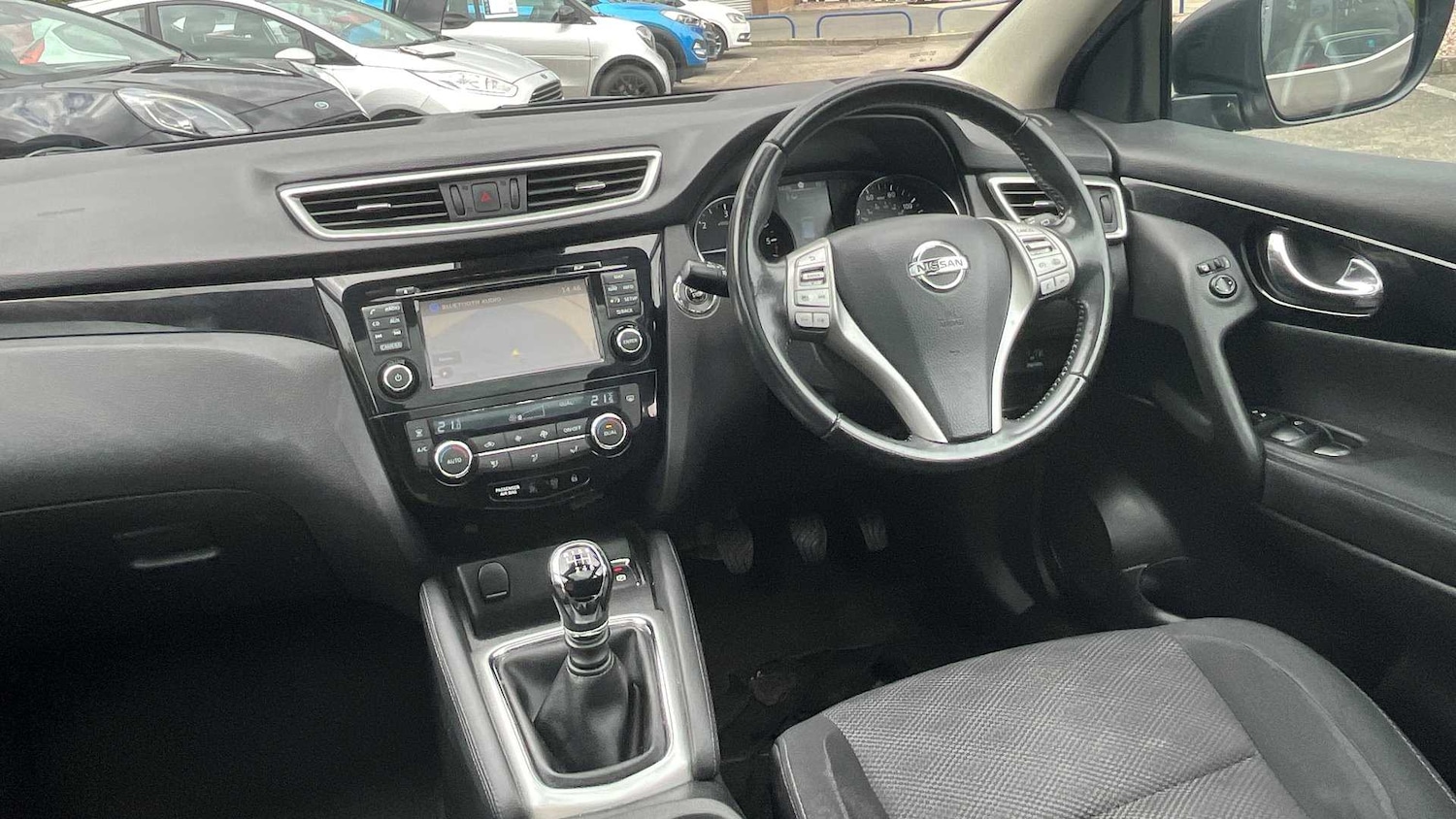 Used Nissan Qashqai 2017 for sale - 76096538: Photo 14