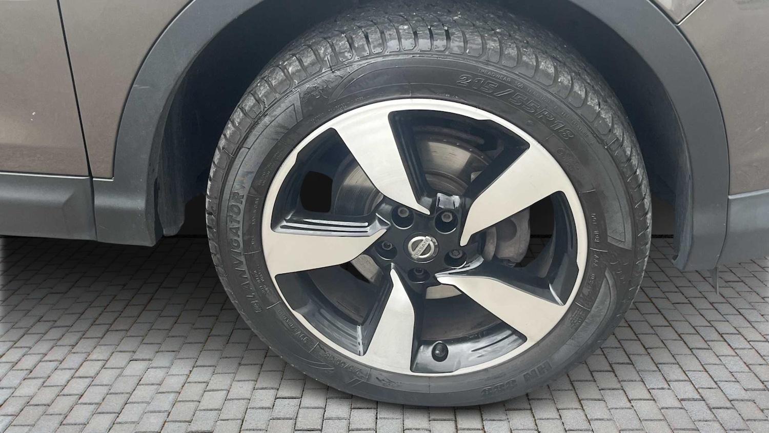 Used Nissan Qashqai 2017 for sale - 76096538: Photo 31