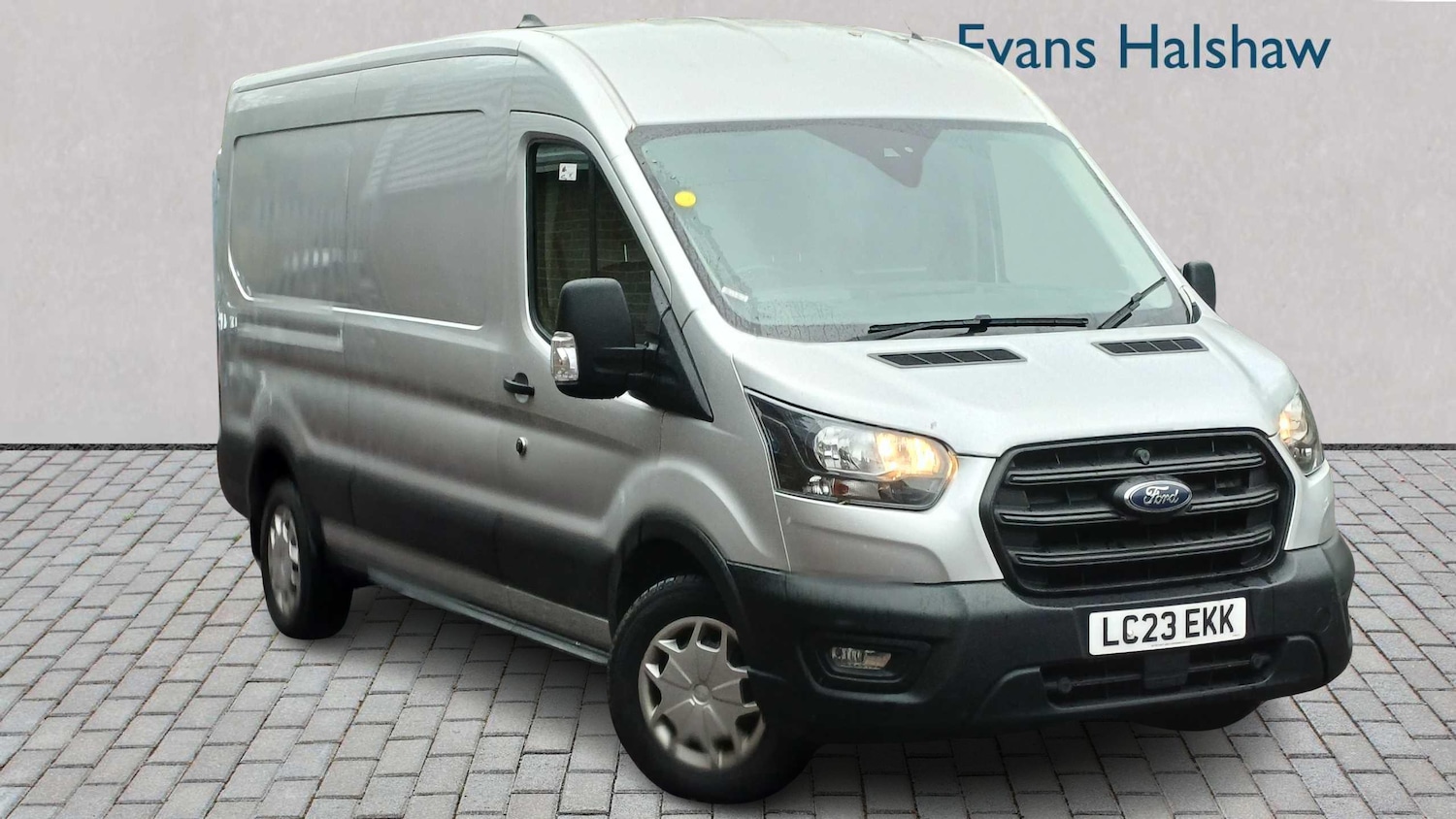 Used Ford Transit 2023 for sale - 76475904: Photo 1