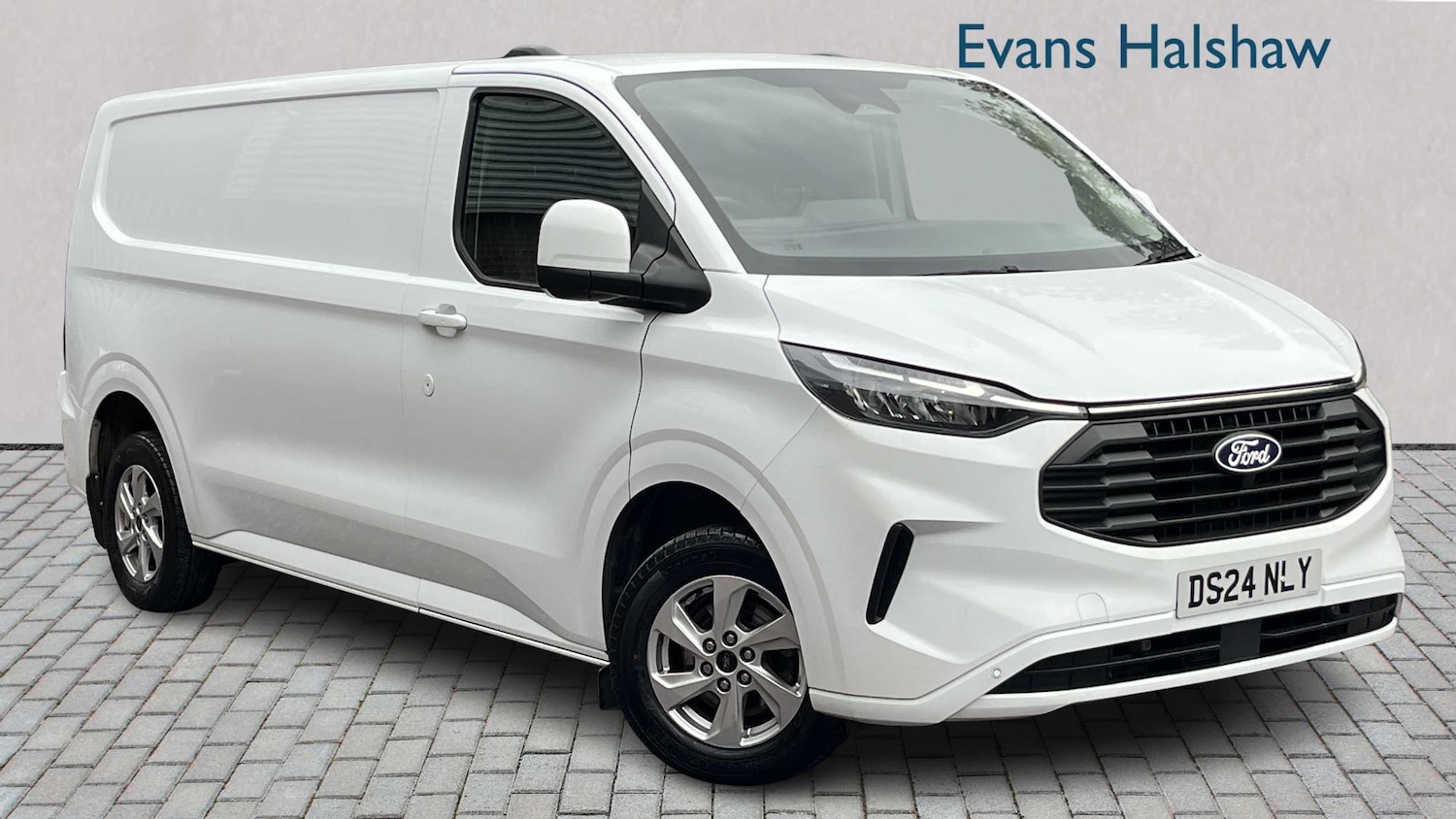 Used Ford Transit Custom 2024 for sale - 76141526: Photo 1