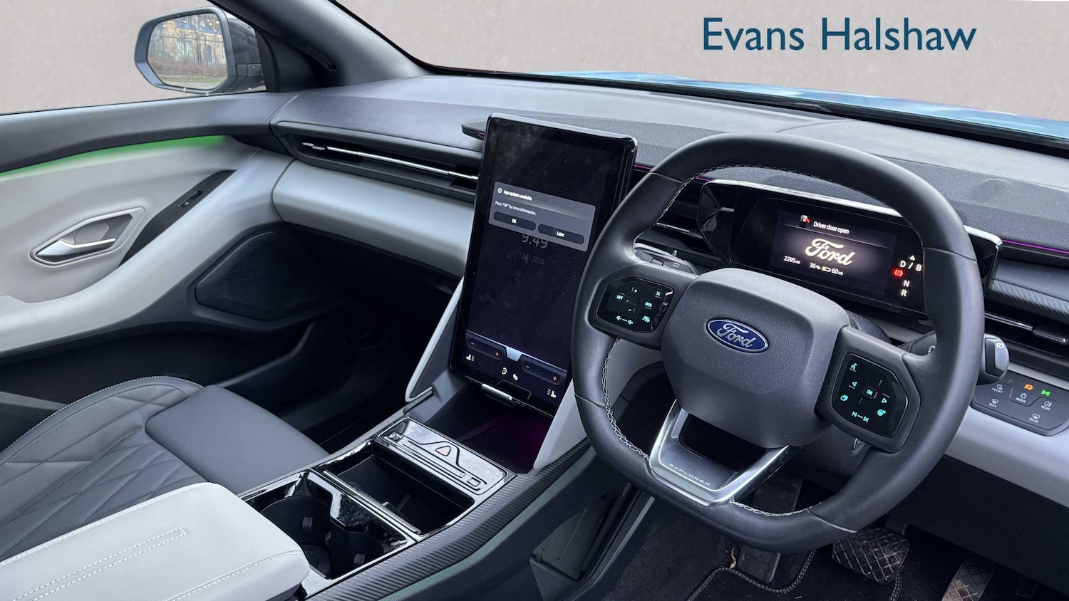 Used Ford Explorer 2025 for sale - 77219690: Photo 3