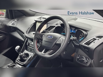 Used Ford Kuga 2020 for sale - 76230462: Photo 3
