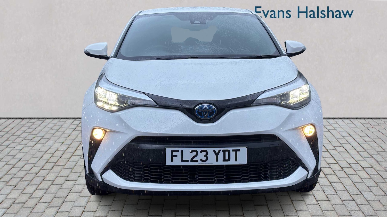 Used Toyota C-HR 2023 for sale - 77044041: Photo 4