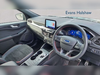 Used Ford Kuga 2024 for sale - 77972778: Photo