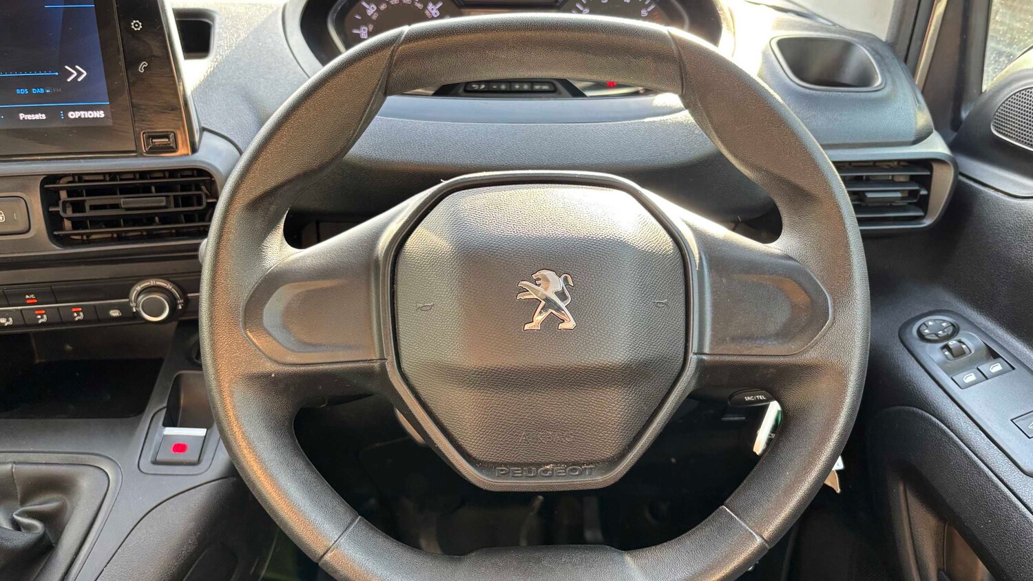 Used Peugeot Partner 2023 for sale - 77661171: Photo 13