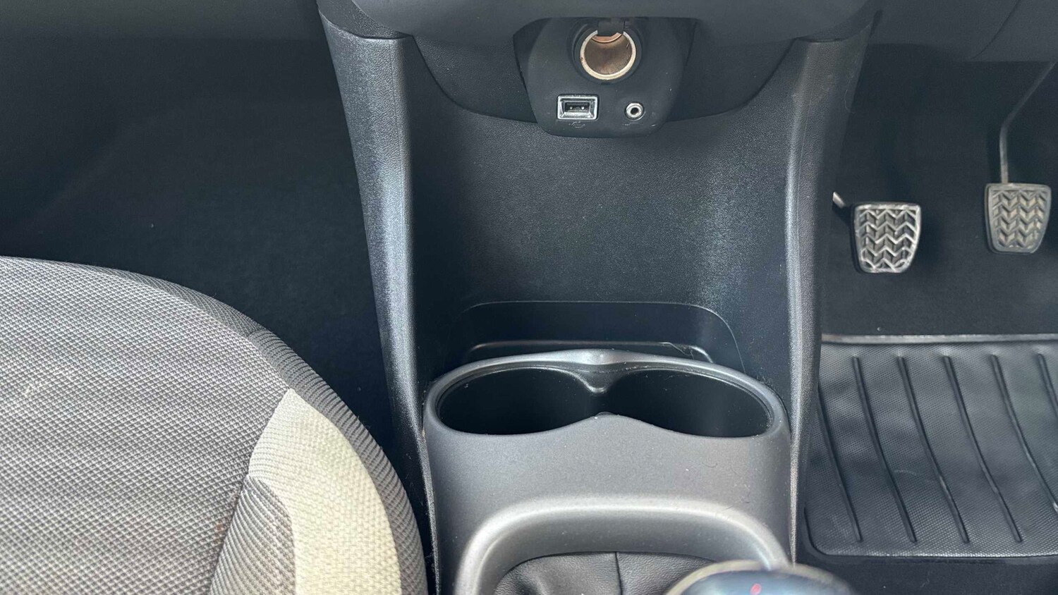 Used Toyota AYGO 2018 for sale - 77112307: Photo 14