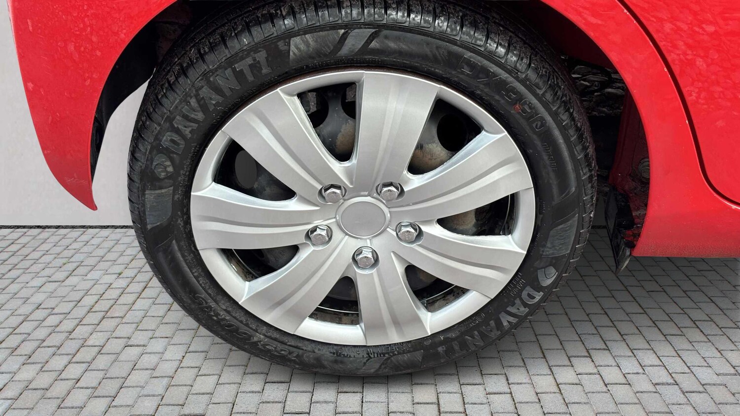 Used Toyota AYGO 2018 for sale - 77112307: Photo 8