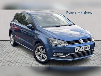 Used Volkswagen Polo 2016 for sale - 78576876: Photo