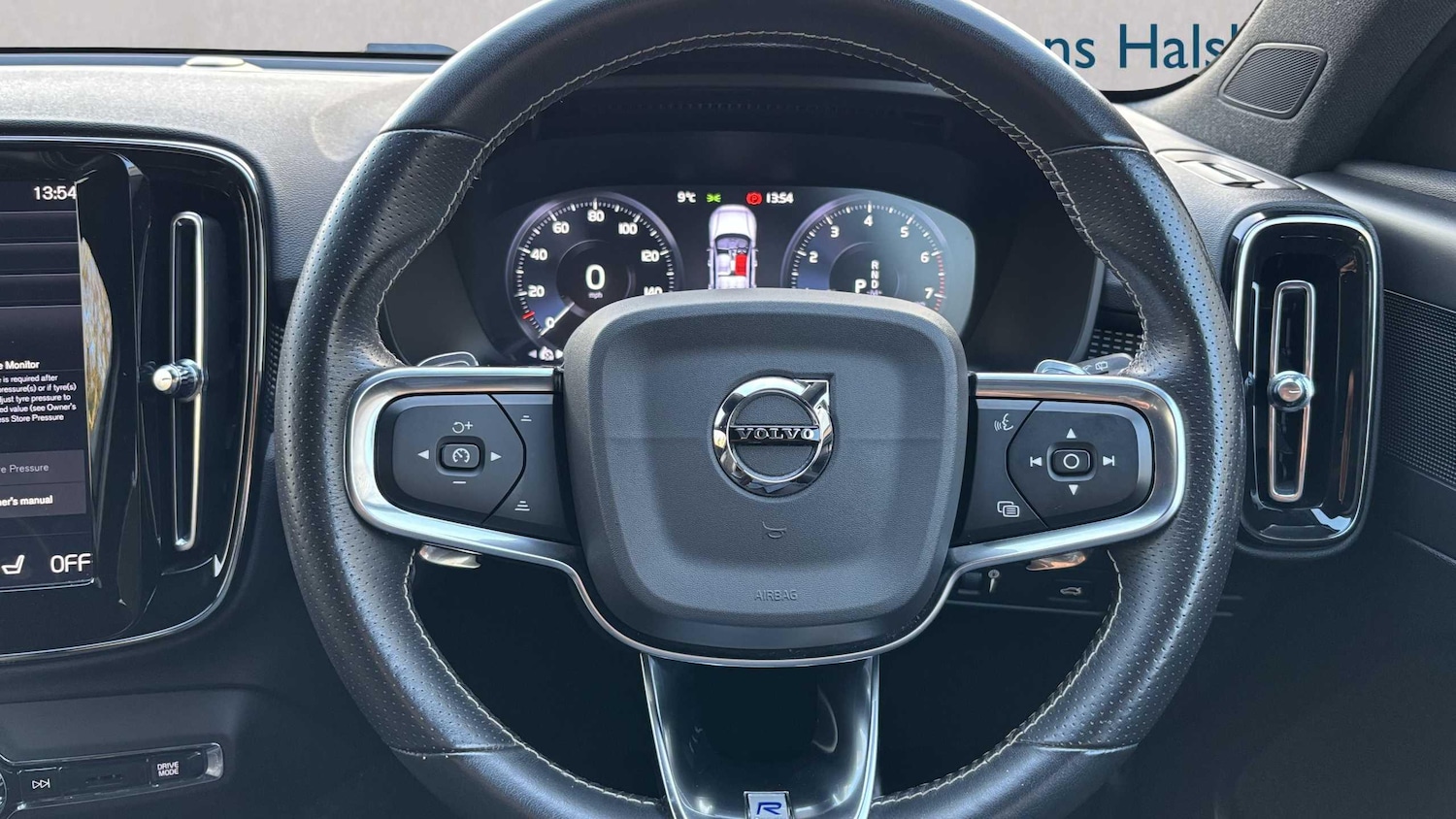 Used Volvo XC40 2020 for sale - 76827495: Photo 13