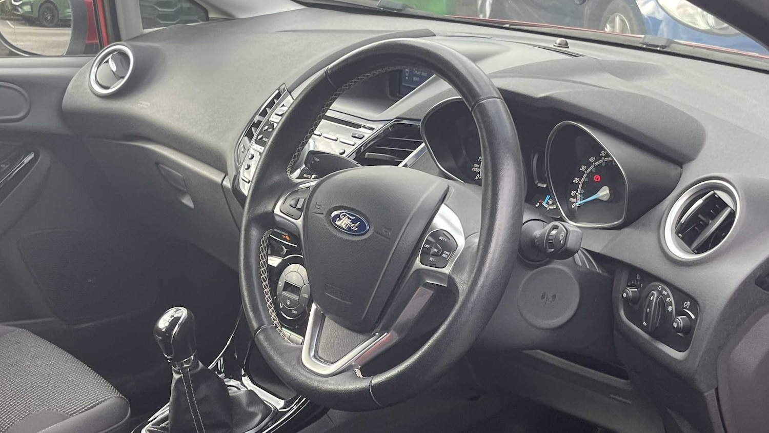 Used Ford Fiesta 2015 for sale - 76156181: Photo 3