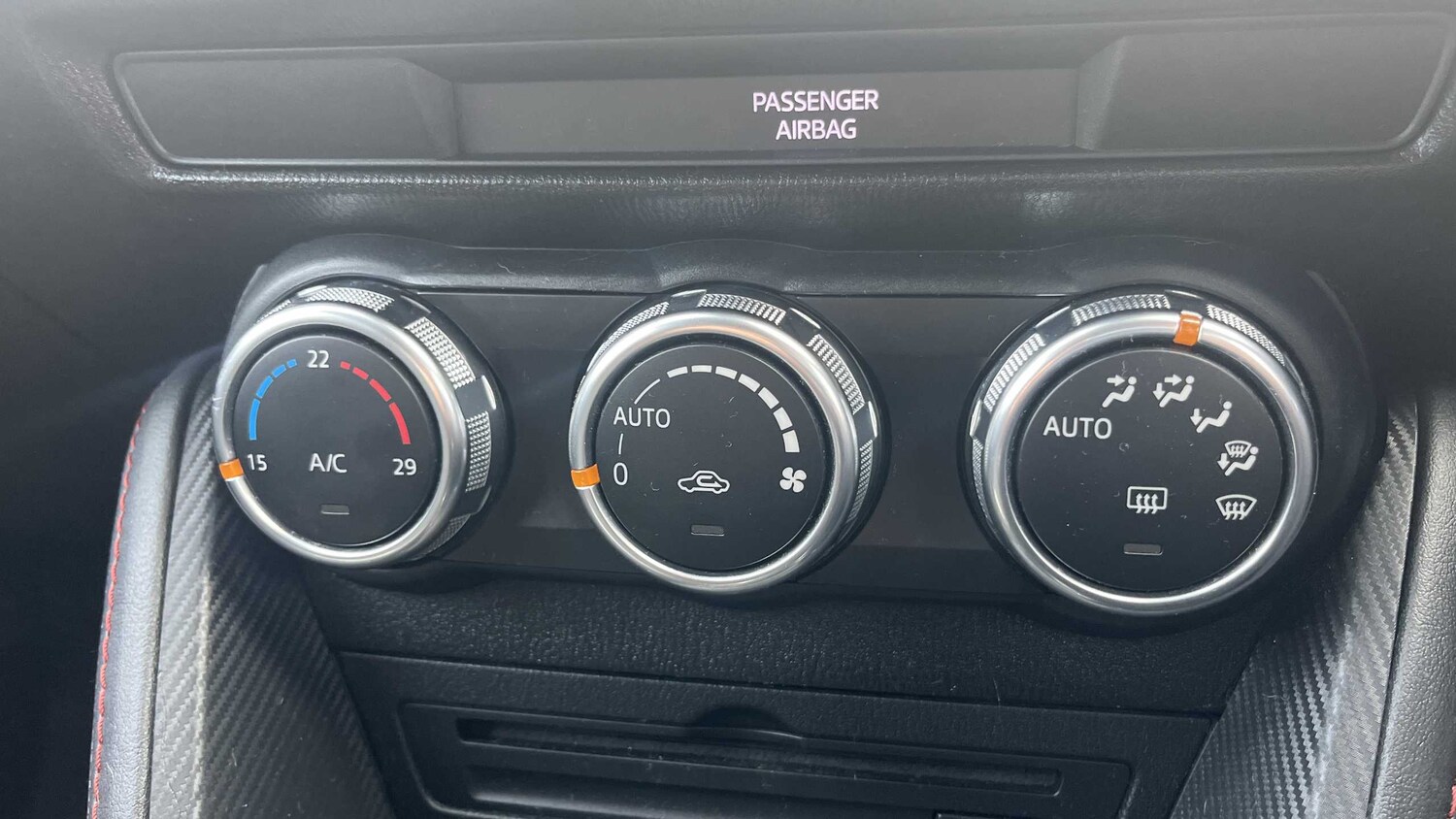 Used Mazda Mazda2 2016 for sale - 75772338: Photo 21