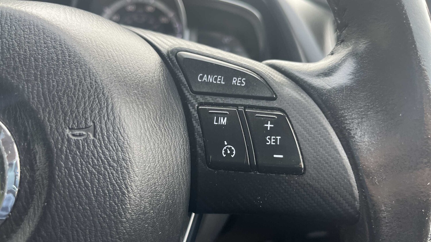 Used Mazda Mazda2 2016 for sale - 75772338: Photo 23