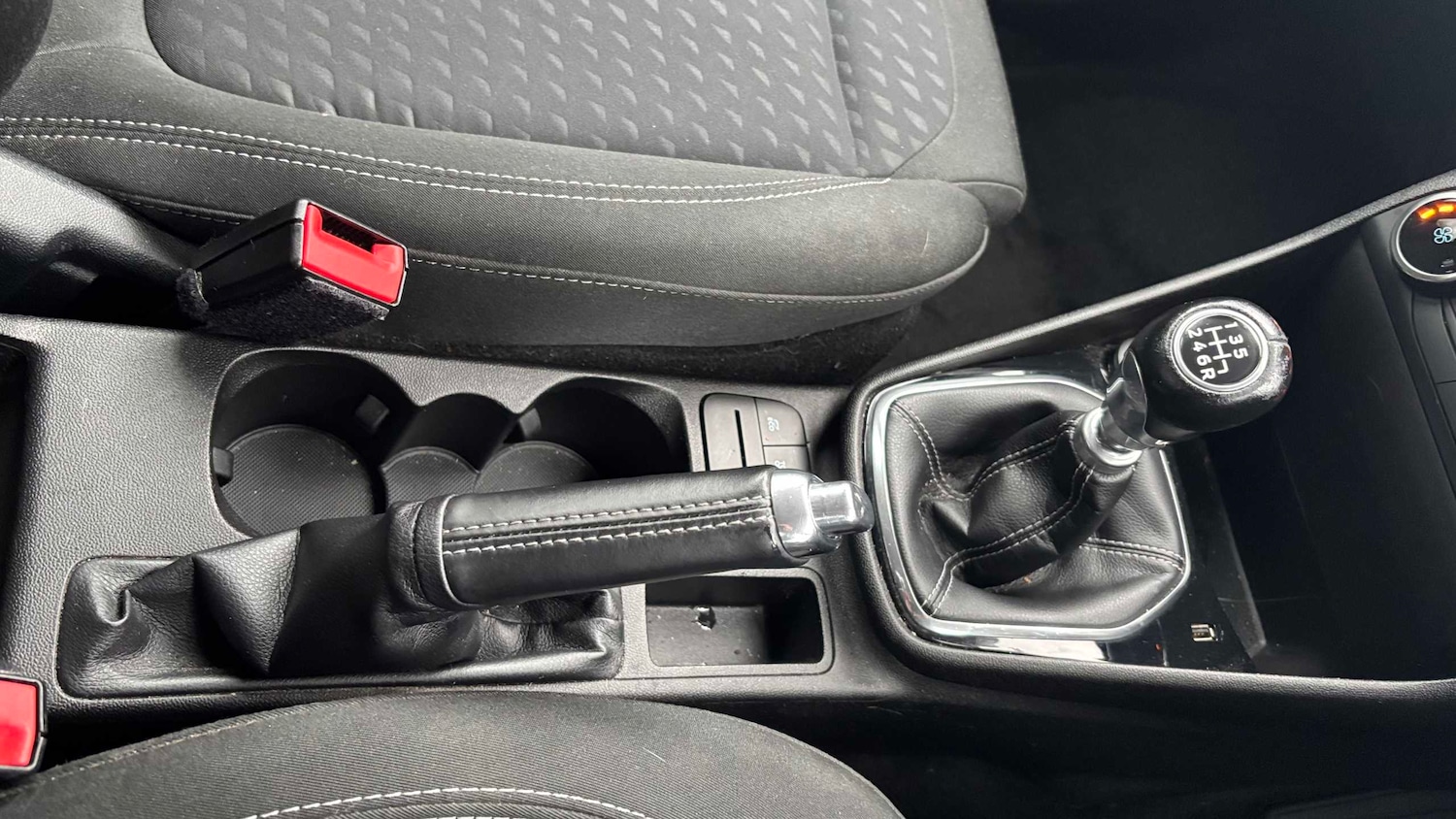 Used Ford Fiesta 2018 for sale - 77032271: Photo 16