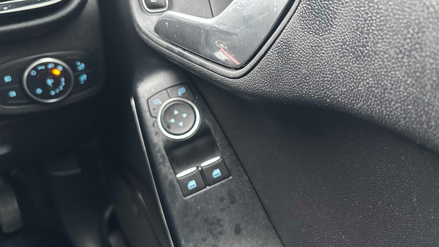 Used Ford Fiesta 2018 for sale - 77032271: Photo 18