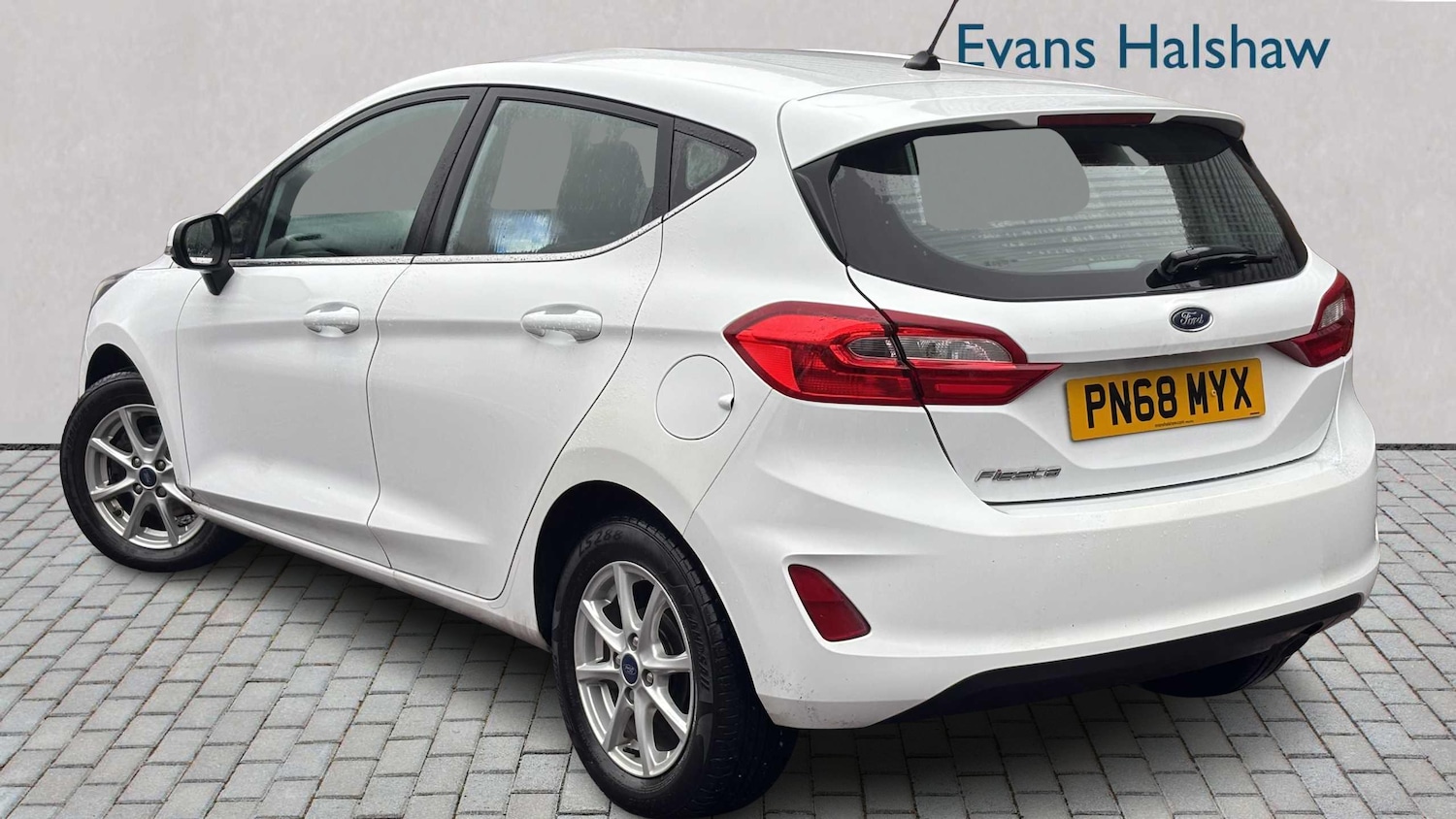 Used Ford Fiesta 2018 for sale - 77032271: Photo 3