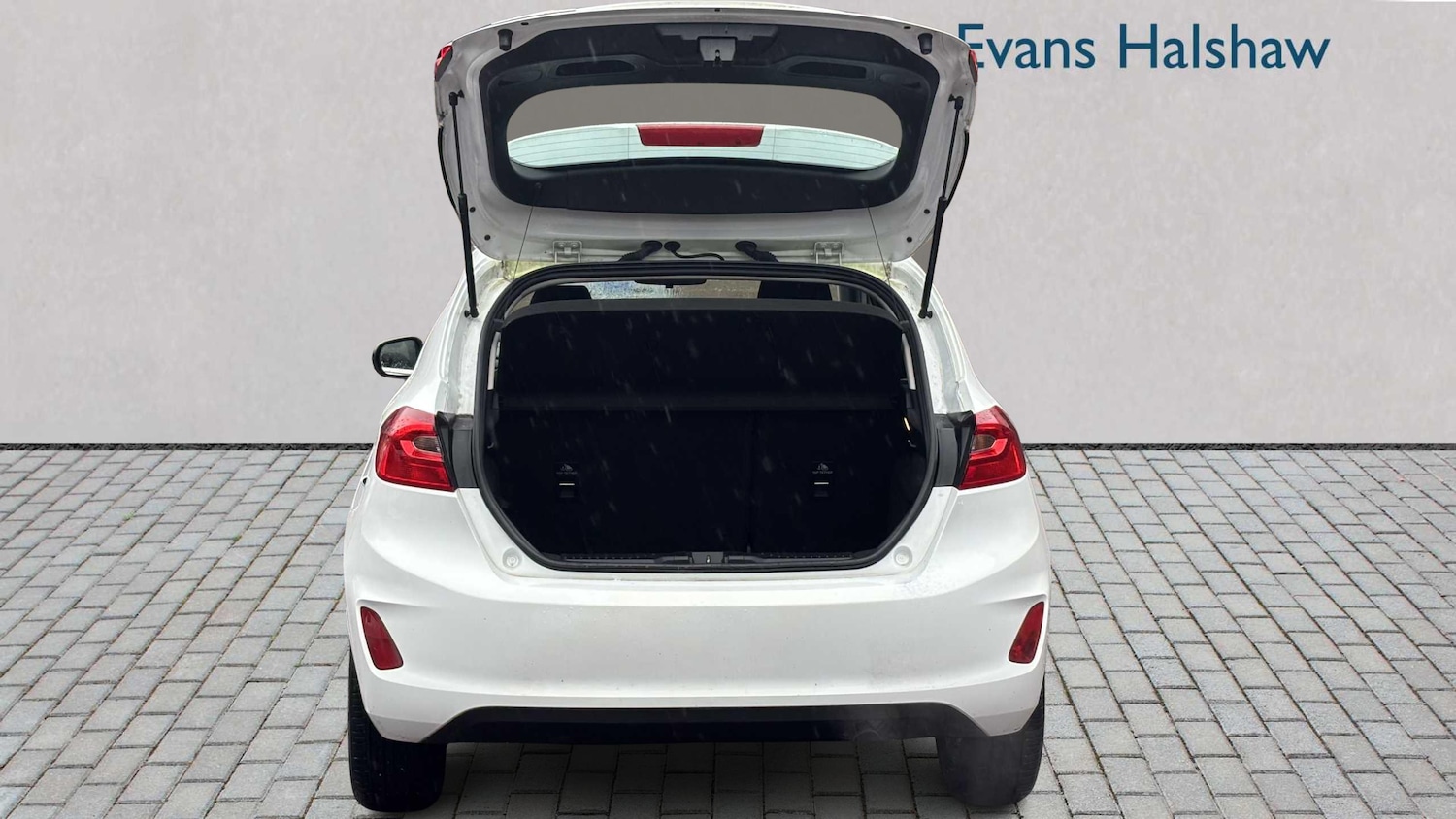 Used Ford Fiesta 2018 for sale - 77032271: Photo 9