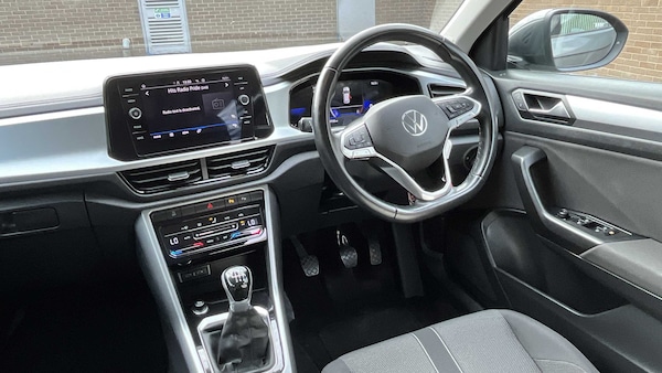 Used Volkswagen T-Roc 2022 for sale - 76045058: Photo 14