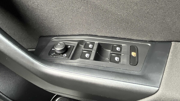 Used Volkswagen T-Roc 2022 for sale - 76045058: Photo 26