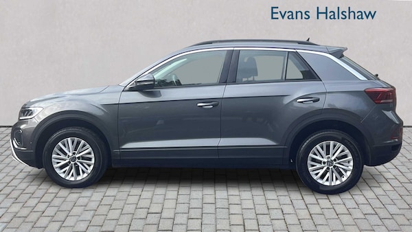 Used Volkswagen T-Roc 2022 for sale - 76045058: Photo 6