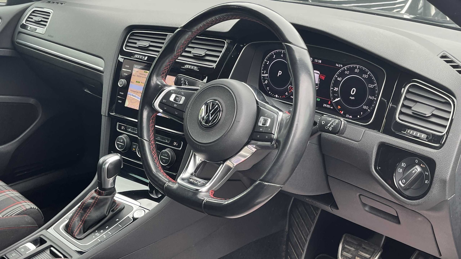 Used Volkswagen Golf 2020 for sale - 76015950: Photo 12