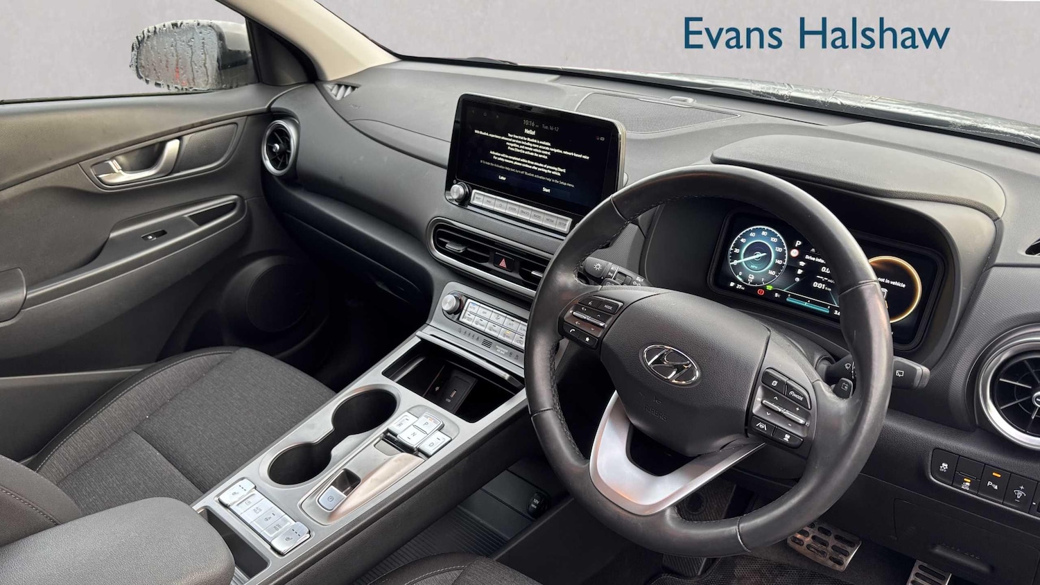 Used Hyundai KONA 2023 for sale - 76967741: Photo 3