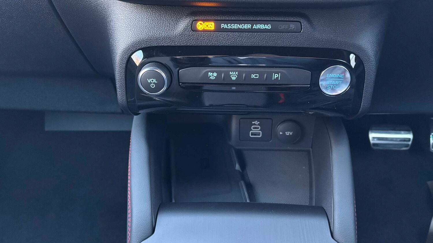 Used Ford Kuga 2025 for sale - 77943511: Photo 14