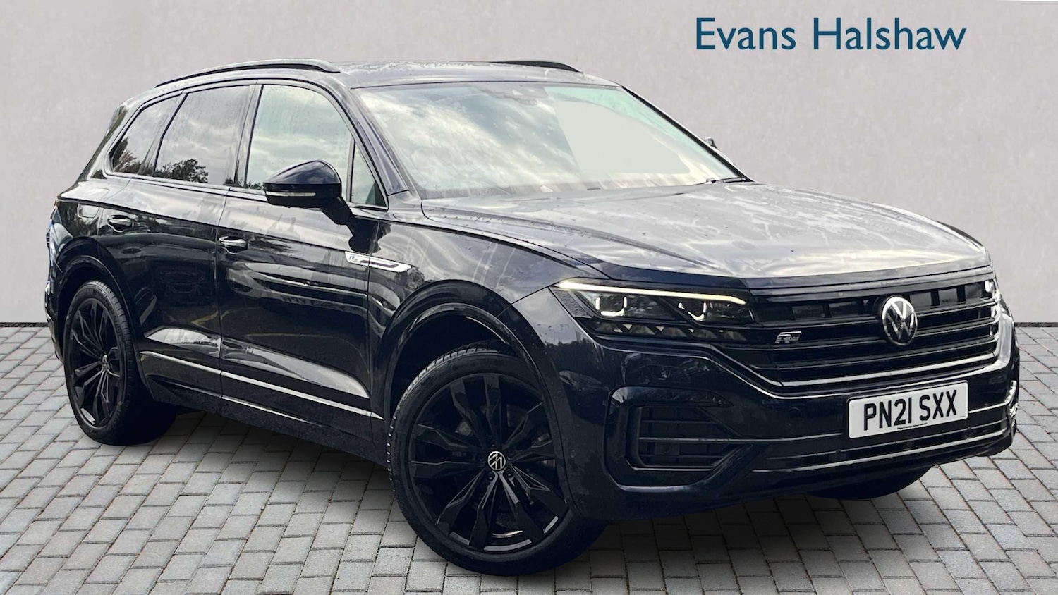 Used Volkswagen Touareg 2021 for sale - 76156341: Photo 1