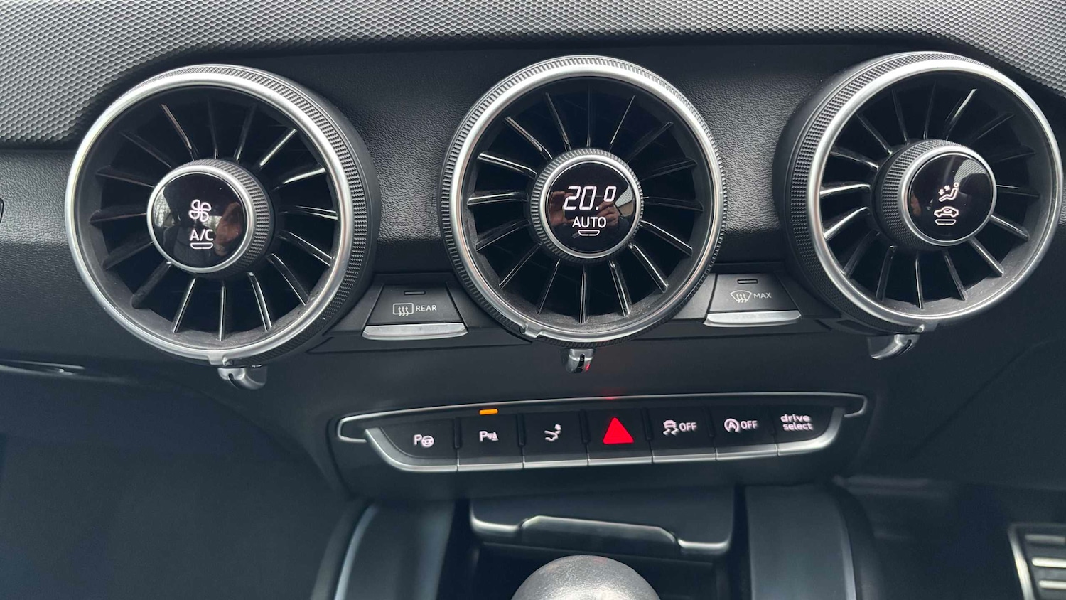 Used Audi TT 2015 for sale - 77553209: Photo 2