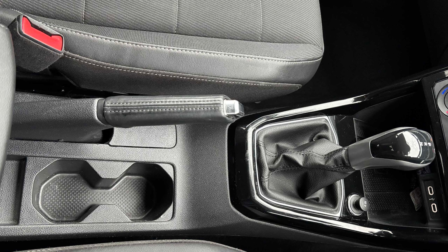 Used Volkswagen T-Cross 2023 for sale - 77112389: Photo 16