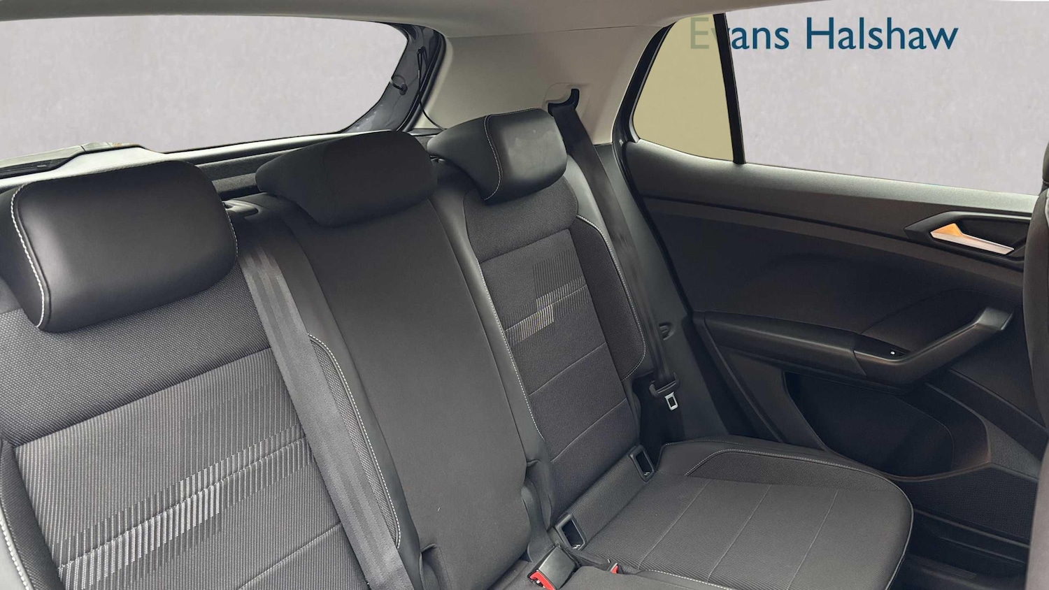 Used Volkswagen T-Cross 2023 for sale - 77112389: Photo 17