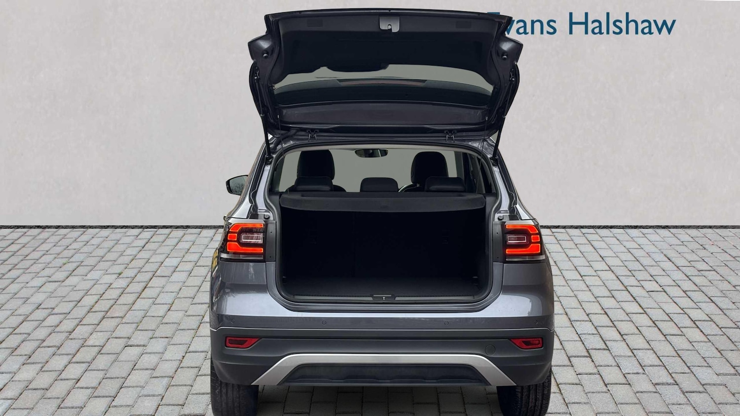 Used Volkswagen T-Cross 2023 for sale - 77112389: Photo 9