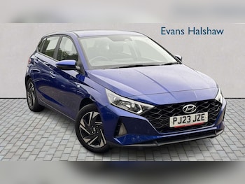 Used Hyundai i20 2023 for sale - 79351995: Photo