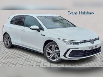 Used Volkswagen Golf 2022 for sale - 77800050: Photo