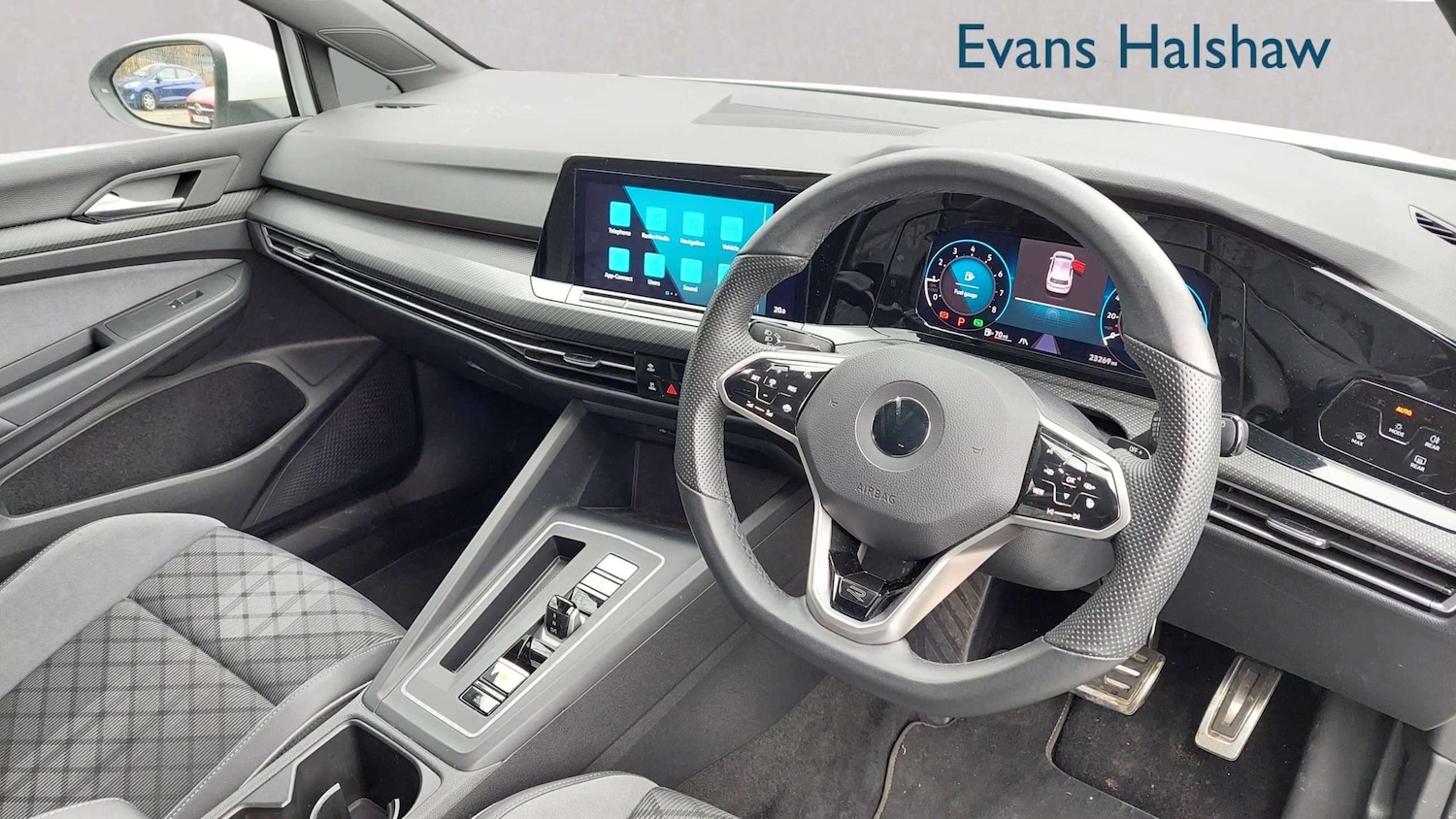 Used Volkswagen Golf 2022 for sale - 77800050: Photo 3