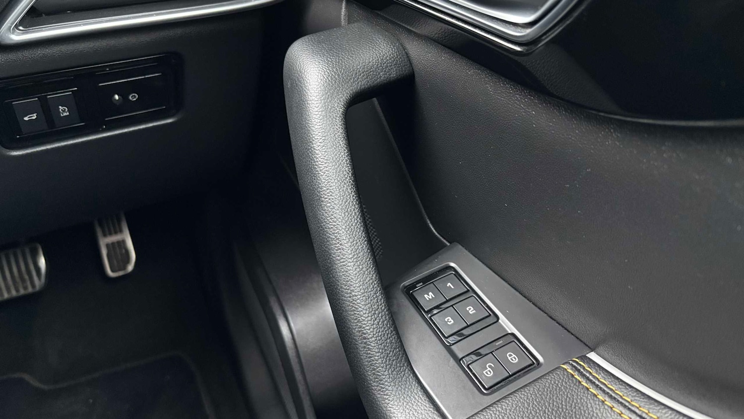 Used Jaguar F-Pace 2019 for sale - 77000193: Photo 18