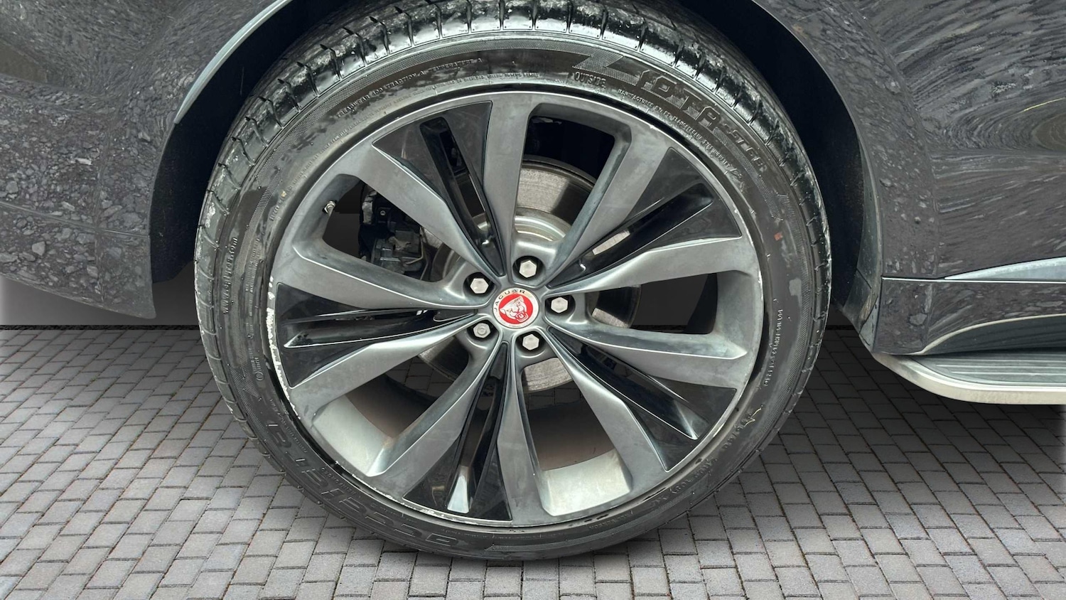 Used Jaguar F-Pace 2019 for sale - 77000193: Photo 8