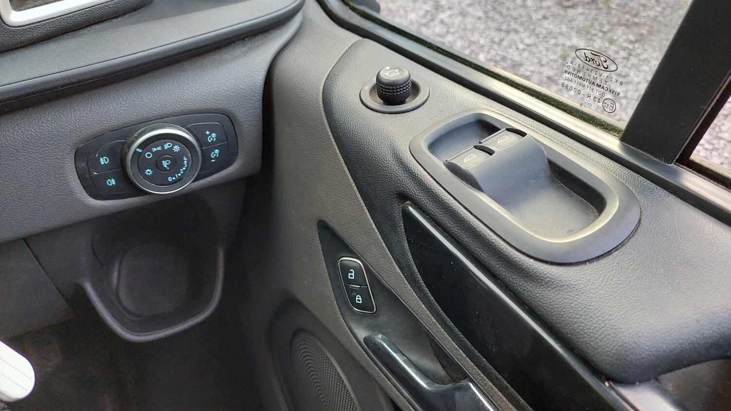 Used Ford Transit Custom 2018 for sale - 76523992: Photo 17