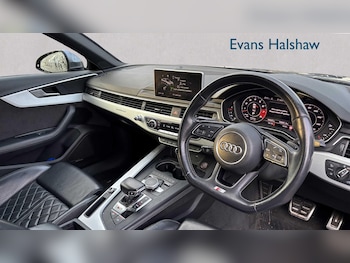 Used Audi A4 2018 for sale - 77044130: Photo