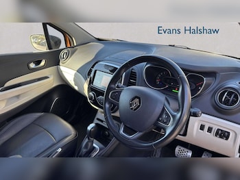 Used Renault Captur 2017 for sale - 78161627: Photo