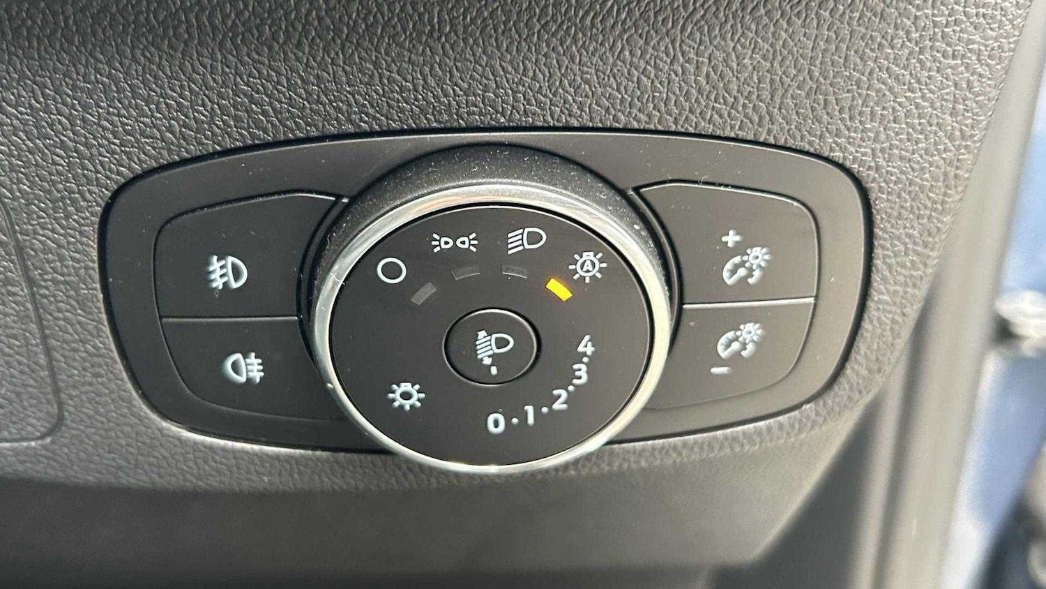 Used Ford Focus 2022 for sale - 76648899: Photo 17