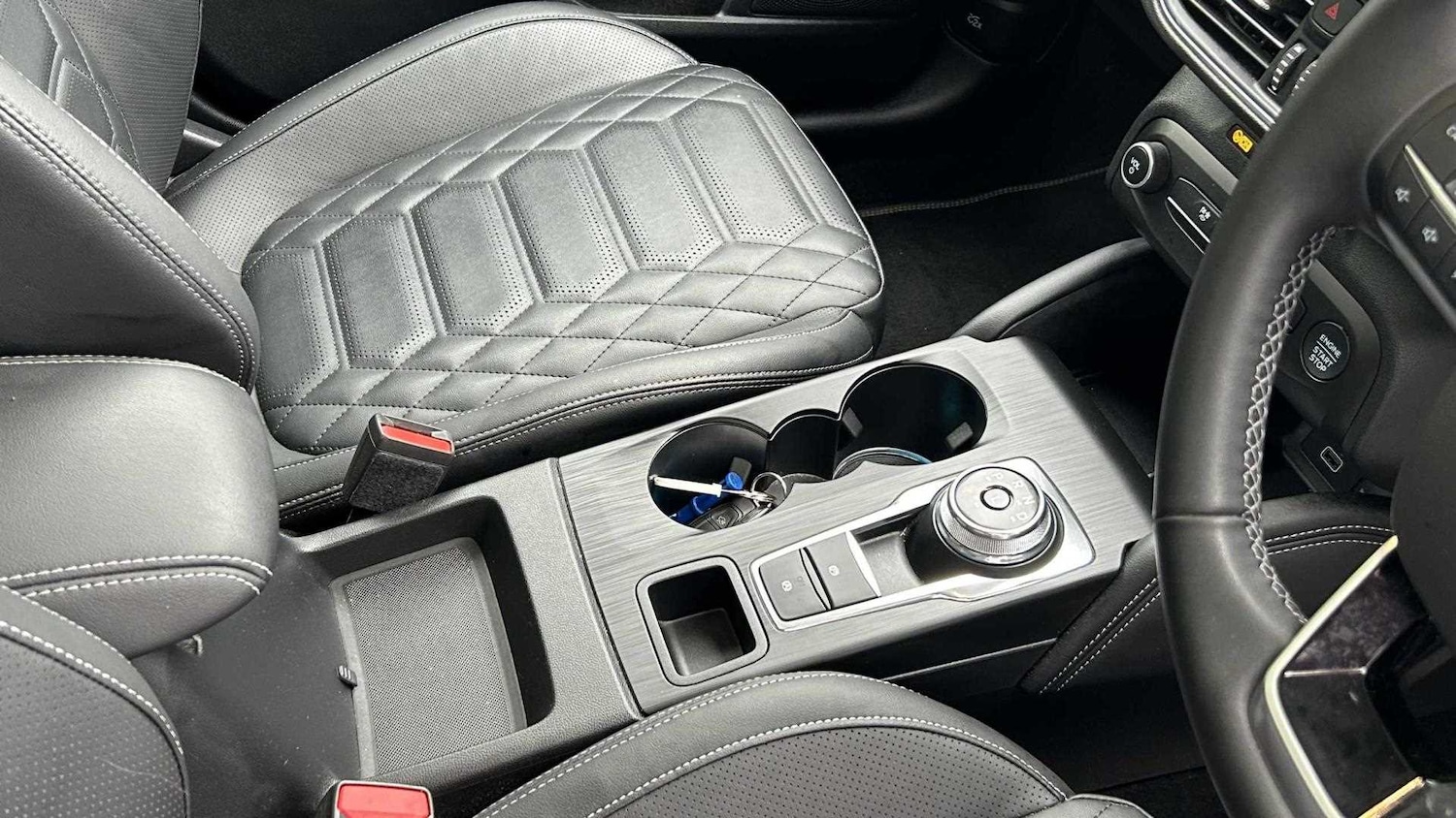 Used Ford Focus 2022 for sale - 76648899: Photo 20