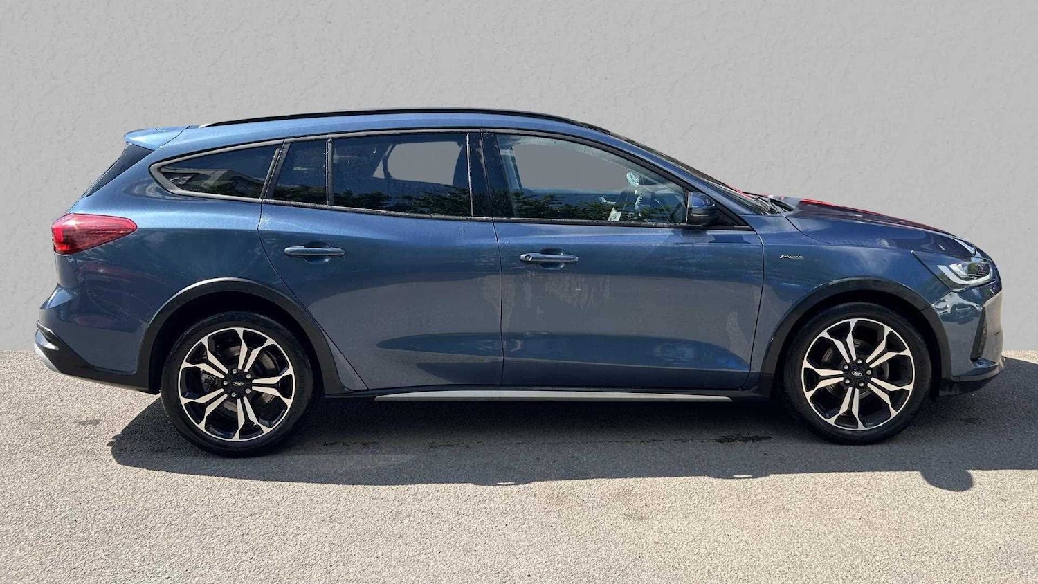 Used Ford Focus 2022 for sale - 76648899: Photo 6