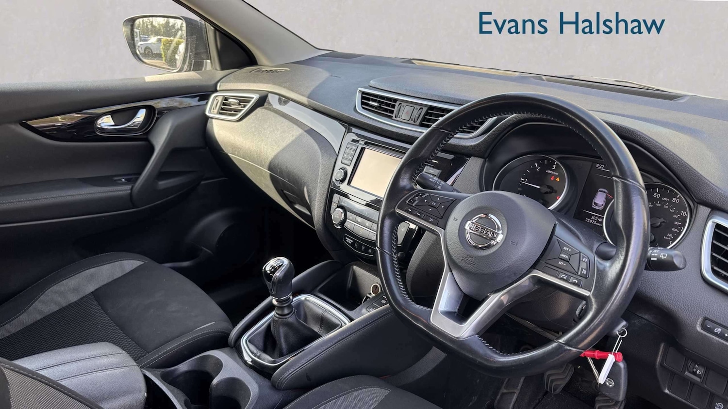 Used Nissan Qashqai 2018 for sale - 78187933: Photo 3