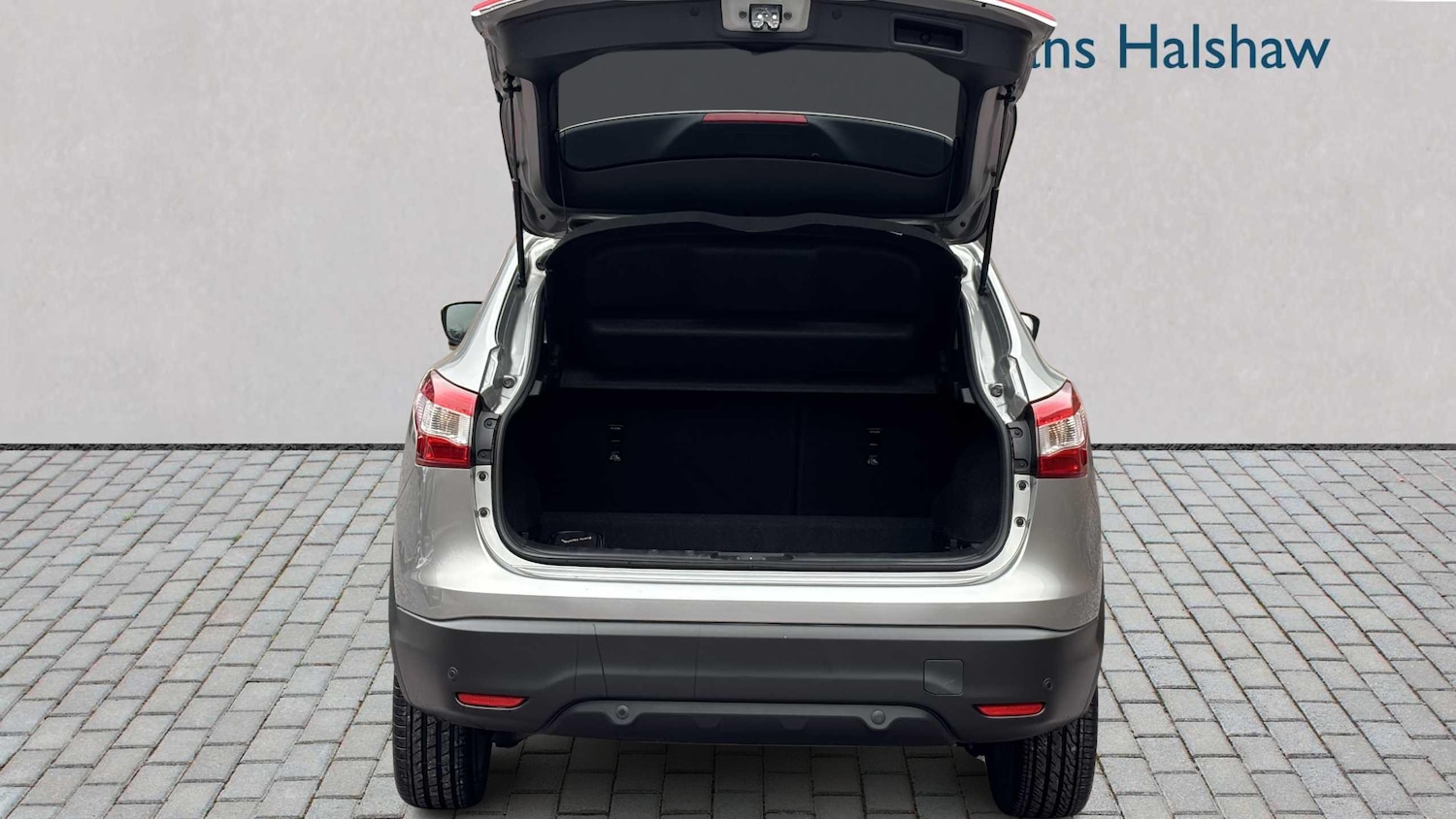 Used Nissan Qashqai 2017 for sale - 77219506: Photo 9