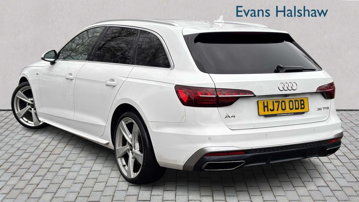 Used Audi A4 2020 for sale - 77233122: Photo 5