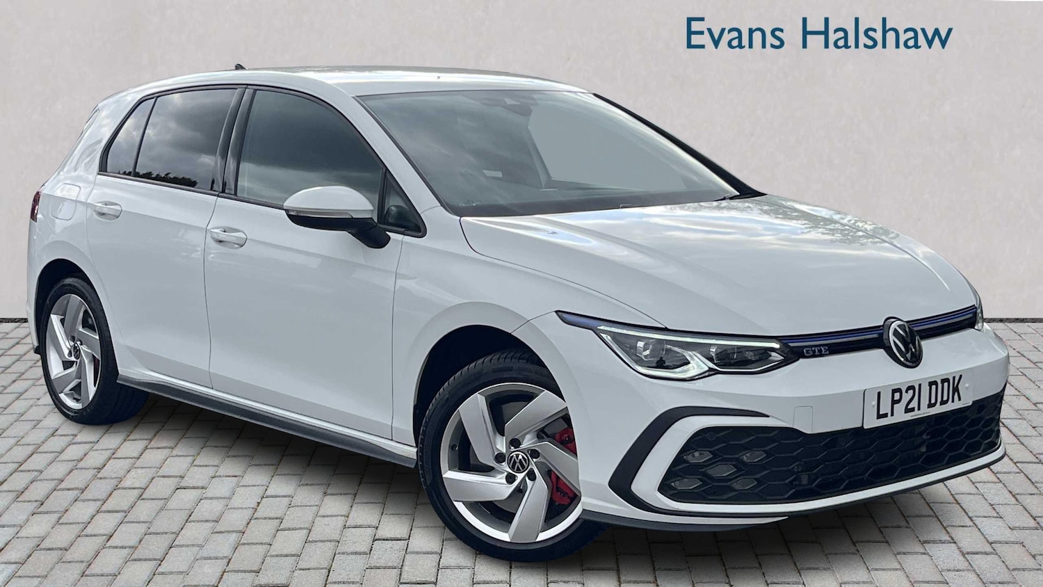 Used Volkswagen Golf 2021 for sale - 76390600: Photo 1